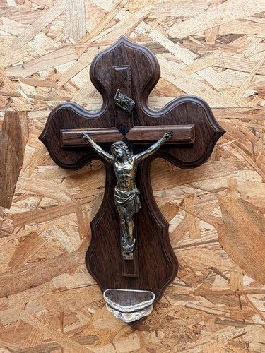 Superbe crucifix bois - en,