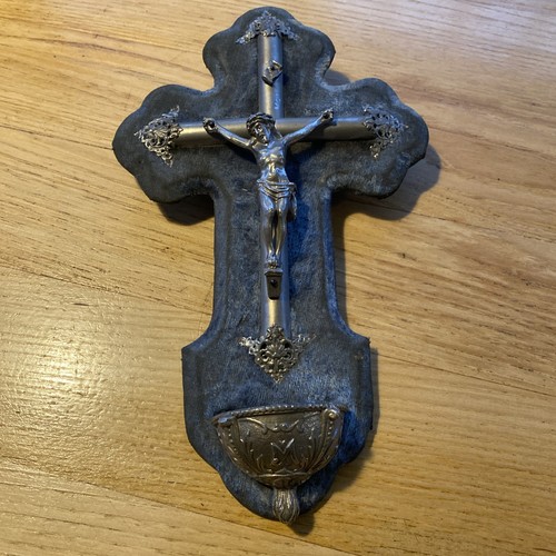 Ancien crucifix bénitier - ancien,