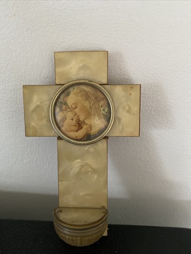 Ancien crucifix avec benitier - avec,